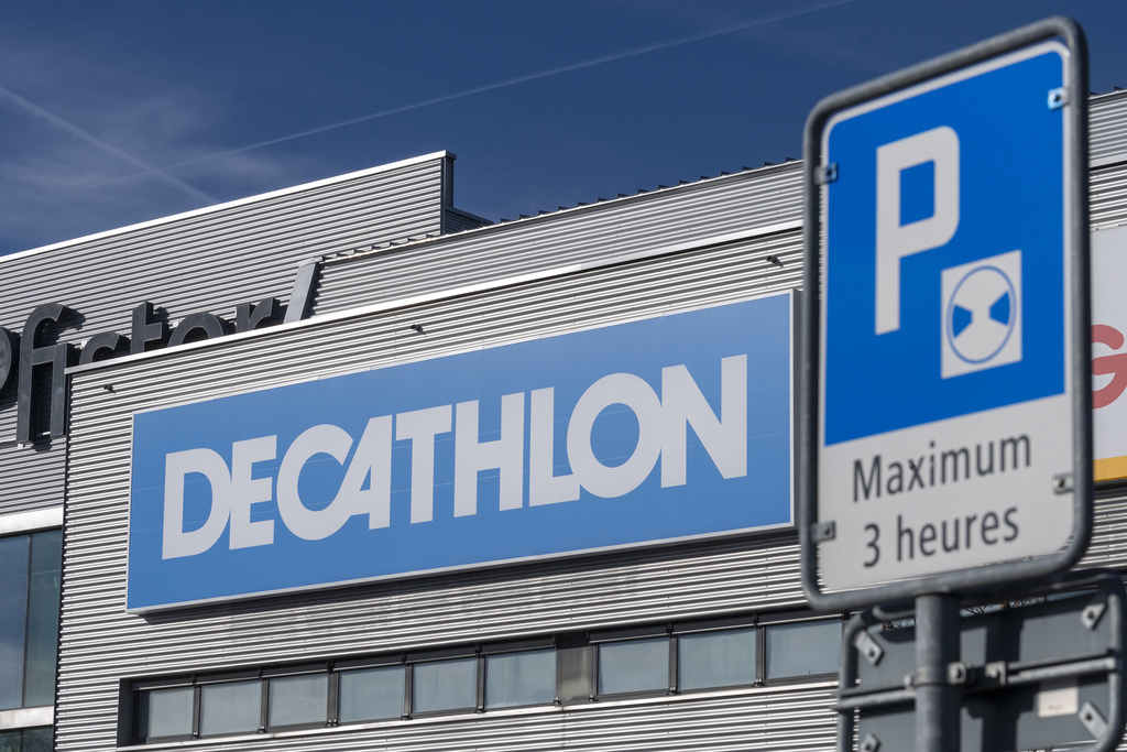 Decathlon est arrivé en Suisse en 2017. Depuis, l'enseigne étend son emprise.