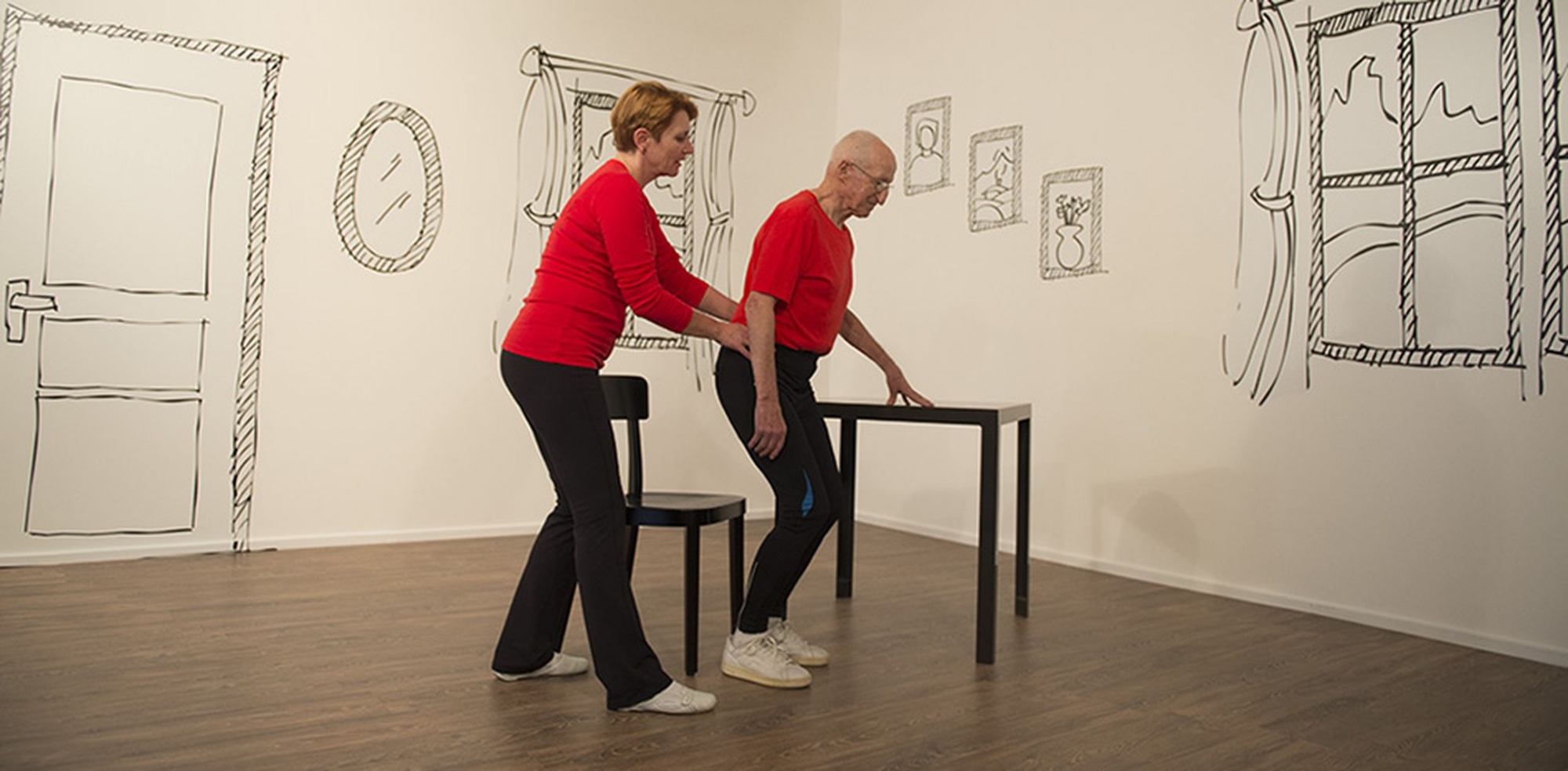 L’application destiné aux aînés comportera des exercices physiques qui sont étudiés depuis 2016 pour un projet suisse, notamment par la physiothérapeute valaisanne Anne-Gabrielle Mittaz (à gauche).  