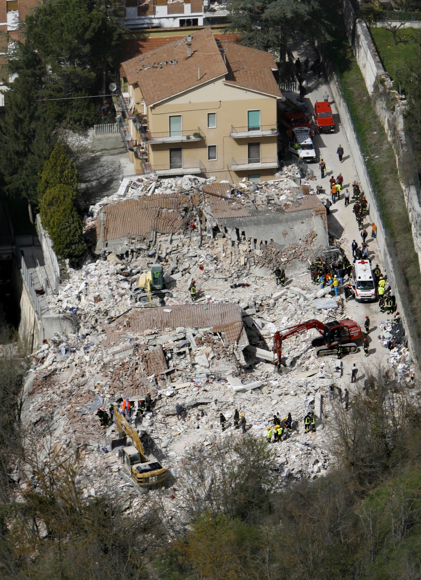 Scénario de référence pour le Valais, le séisme d’Aquila en 2009 avait endommagé ou détruit près de 10 000 bâtiments.