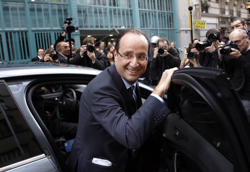 Le candidat socialiste François Hollande arrive en tête des prétendants qui "proposent les meilleures solutions aux préoccupations quotidiennes des Français".