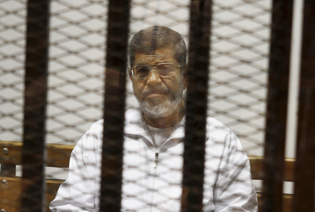 L'ex-président égyptien Mohamed Morsi et plusieurs de ses conseillers ont été inculpés samedi d'atteinte à la sûreté de l'Etat. Ils sont soupçonnés d'avoir livré des secrets d'Etat et autres informations sensibles au Qatar.