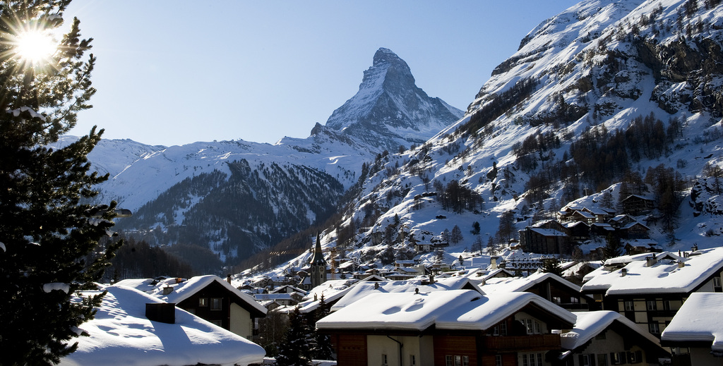 Le Valais (ci-contre Zermatt) a enregistré une légère hausse de nuitées durant la saison d'hiver 2012/2013 par rapport à la précédente.