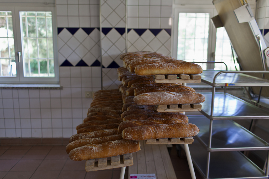 Plus d'un pain sur dix est trop léger en Suisse par rapport au poids affiché.
