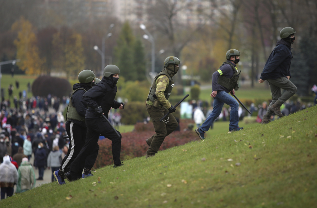 Le centre-ville de Minsk était ceint d'un important dispositif policier.