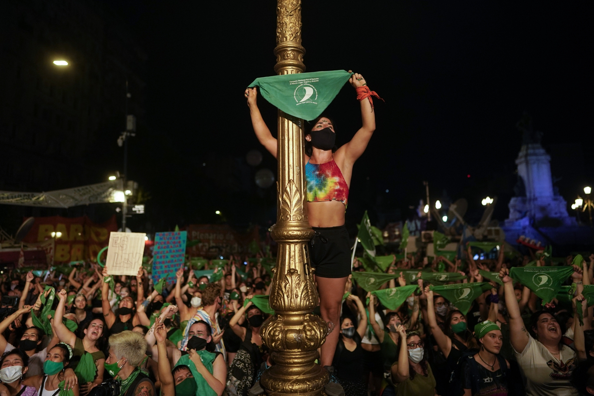 A Buenos Aires, les «Verts», partisans de l’avortement, ont laissé éclater leur joie, tard dans la nuit de mardi à mercredi.