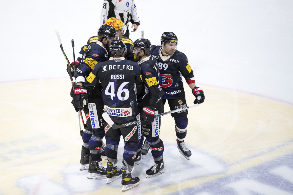 La joie des joueurs du HC Fribourg-Gotteron après leur victoire.