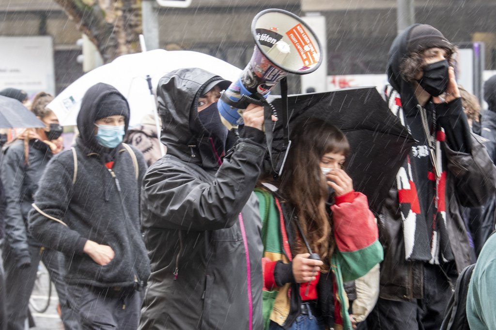 La pluie n'a pas douché la motivation des manifestants.