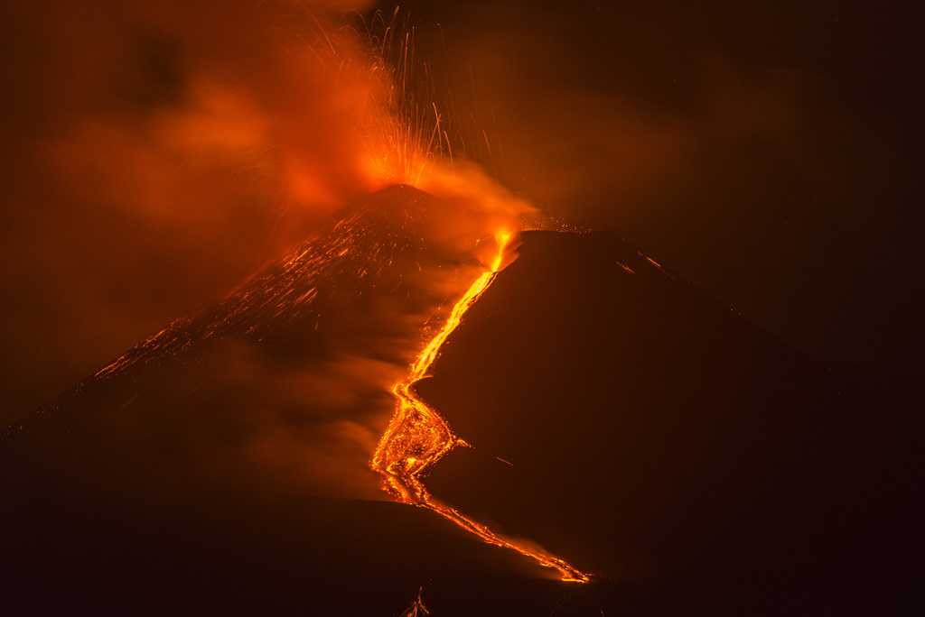 volcan actif en italie