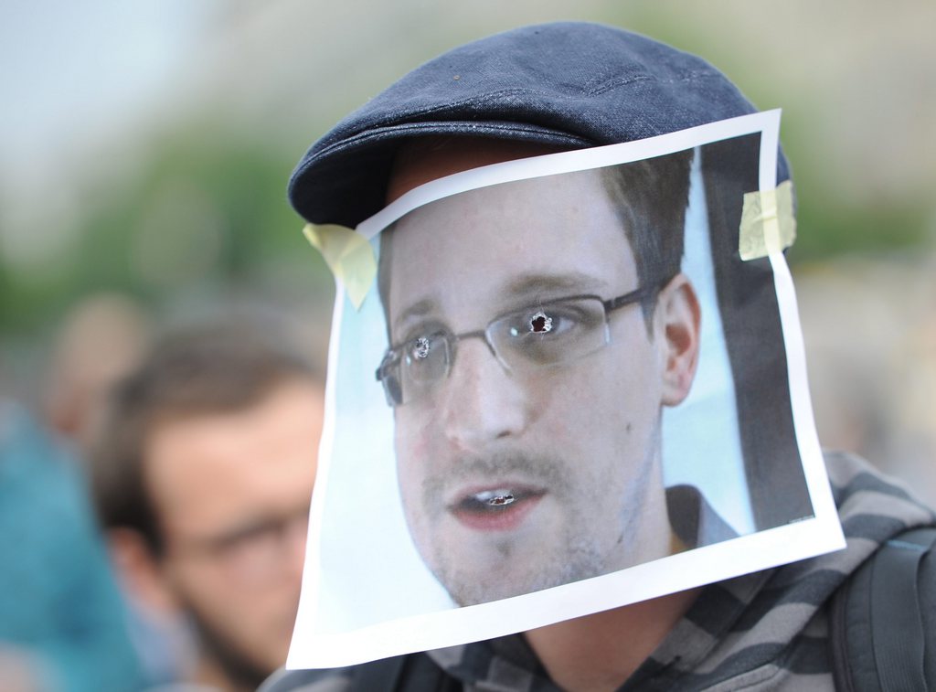 Deux associations françaises de défense des droits humains ont déposé jeudi une plainte contre X pour atteinte aux données personnelles. Leur action intervient après les révélations d'Edward Snowden sur un système d'espionnage mondial mis en place par les Etats-Unis.
