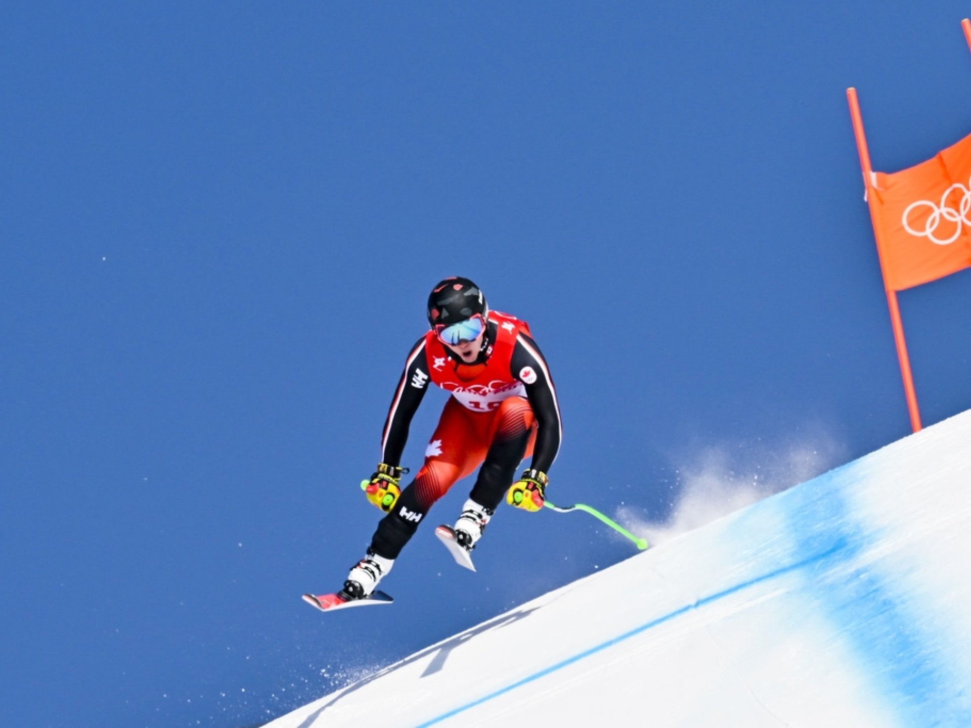 Le Canadien Philip Trevor en action durant la descente du combiné de ski alpin.