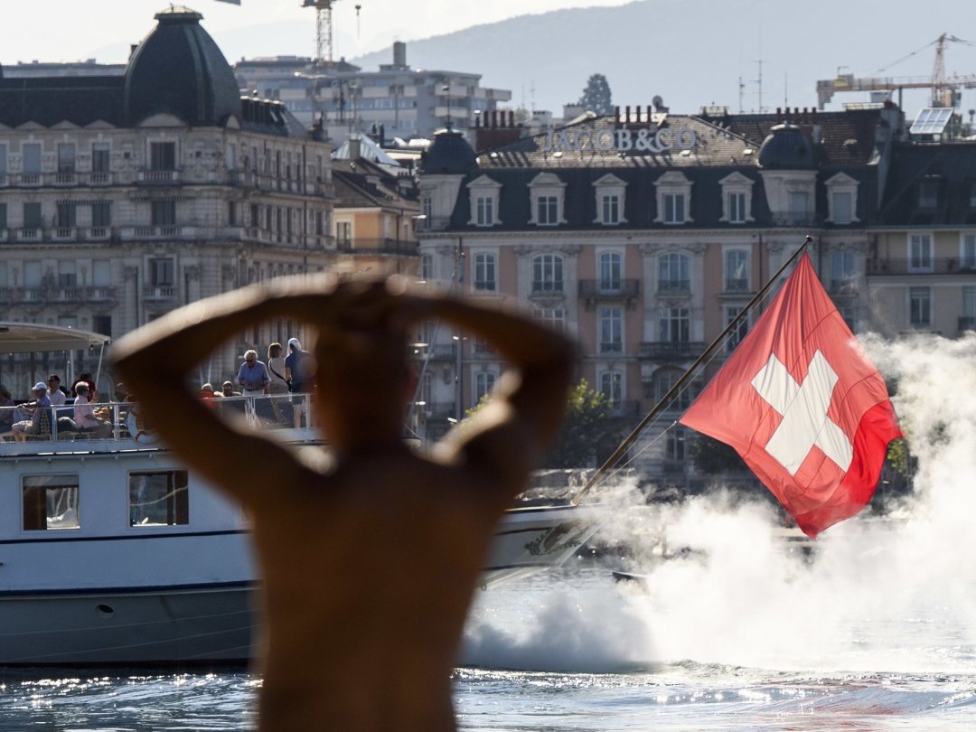 En Suisse, la loi fixe un minimum de 4 semaines de vacances par année. Et ce n'est pas près de changer.