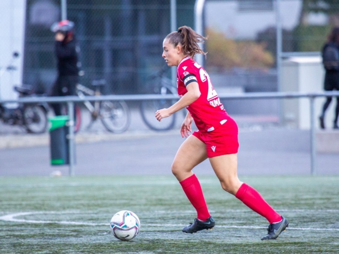 La capitaine Tatiana Dumauthioz et ses coéquipières du FC Sion féminin sont assurées de jouer pour la promotion en LNA au terme de la saison régulière.