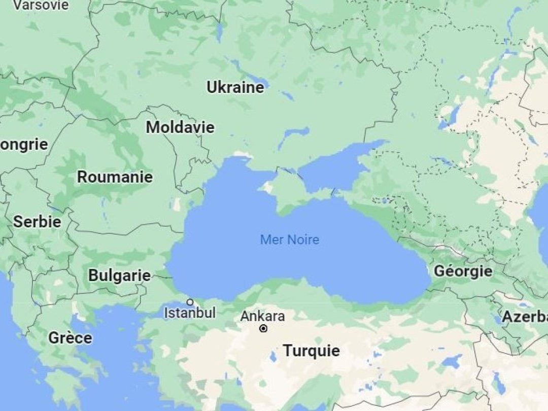 Un avion de chasse russe a percuté mardi un drone américain au-dessus de la mer Noire.