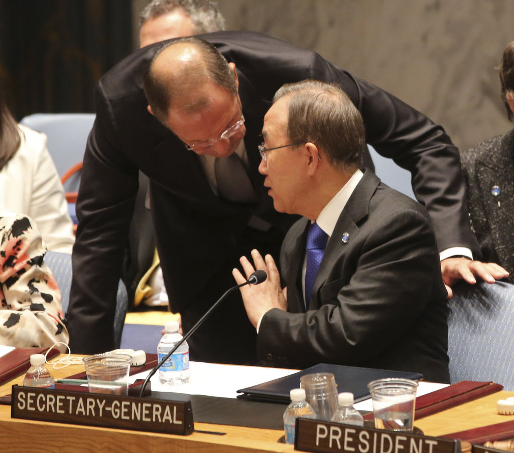 Le secrétaire général de l'ONU Ban Ki-moon a recommandé lundi la création d'une "mission conjointe" de l'ONU et de l'Organisation pour l'interdiction des armes chimiques (OIAC), forte d'une centaine d'hommes, afin d'éliminer l'arsenal chimique syrien.