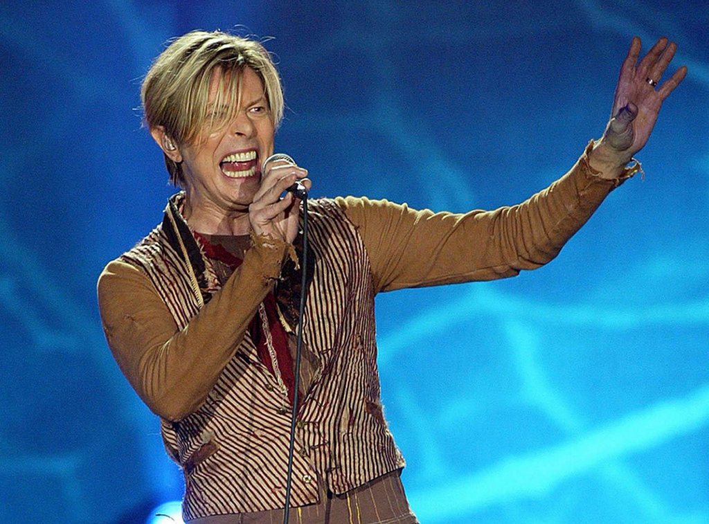 L'icône du rock David Bowie, de retour sur le devant de la scène, figure sur la liste des nominés pour le Mercury Prize. Il s'agit de l'une des plus prestigieuses récompenses musicales de Grande-Bretagne.