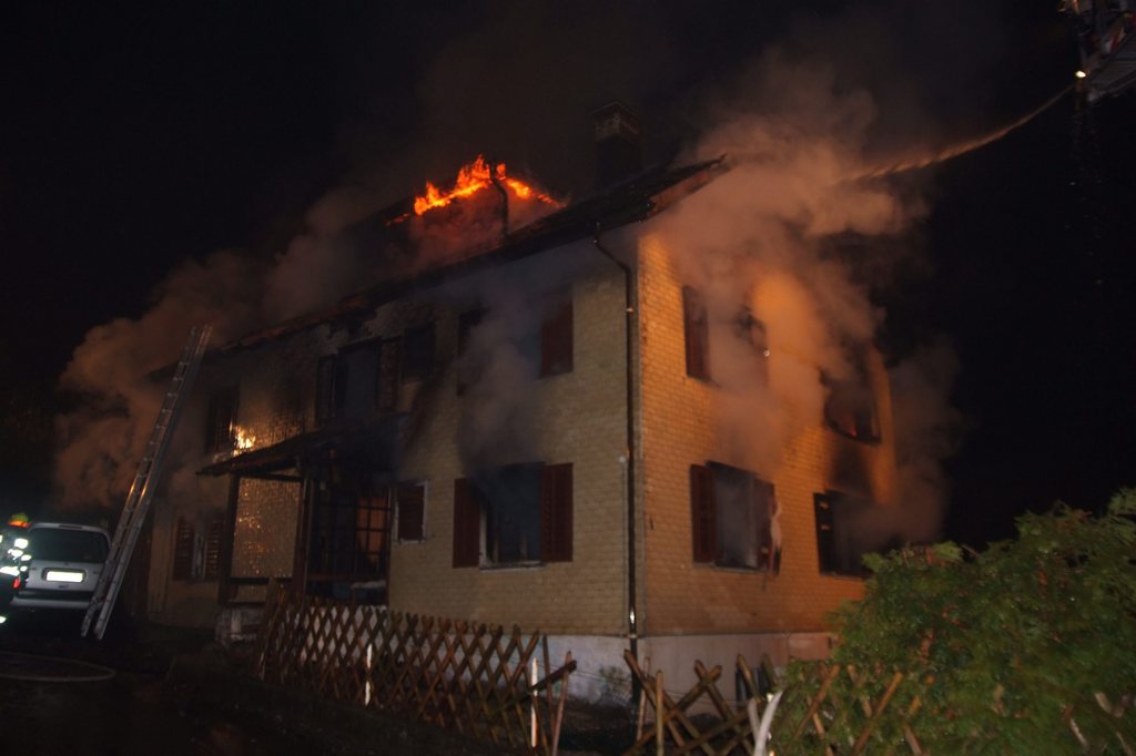 Le Ministère publique de Saint-Gall requiert 14 ans de prison contre l'incendiaire qui avait volontairement bouté le feu à un immeuble le 27 décembre 2012 à Kaltbrunn (SG).