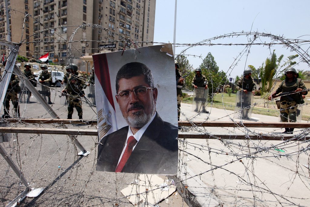 L'Egypte s'apprête à juger lundi le président islamiste Mohamed Morsi pour "incitation au meurtre". L'accusé encourt la peine de mort.