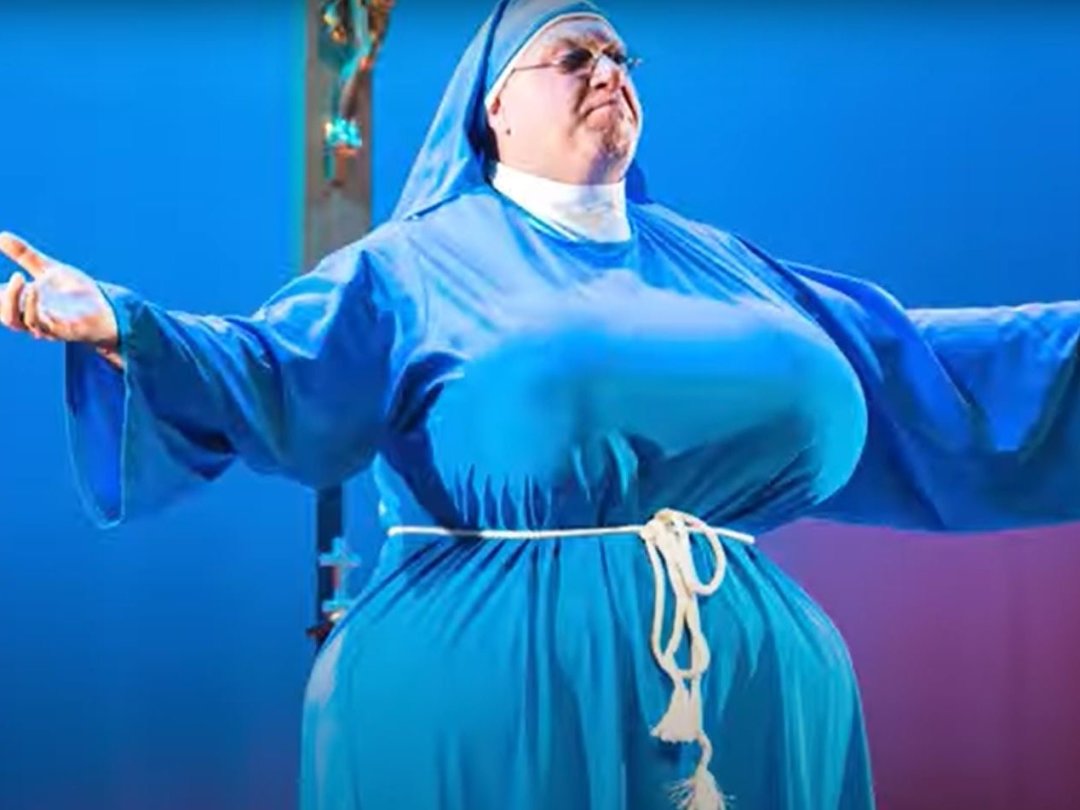 Le spectacle Sœur Marie-Thérèse des Batignolles qui met en scène une nonne excentrique n'est pas du goût de la communauté d'Ecône.