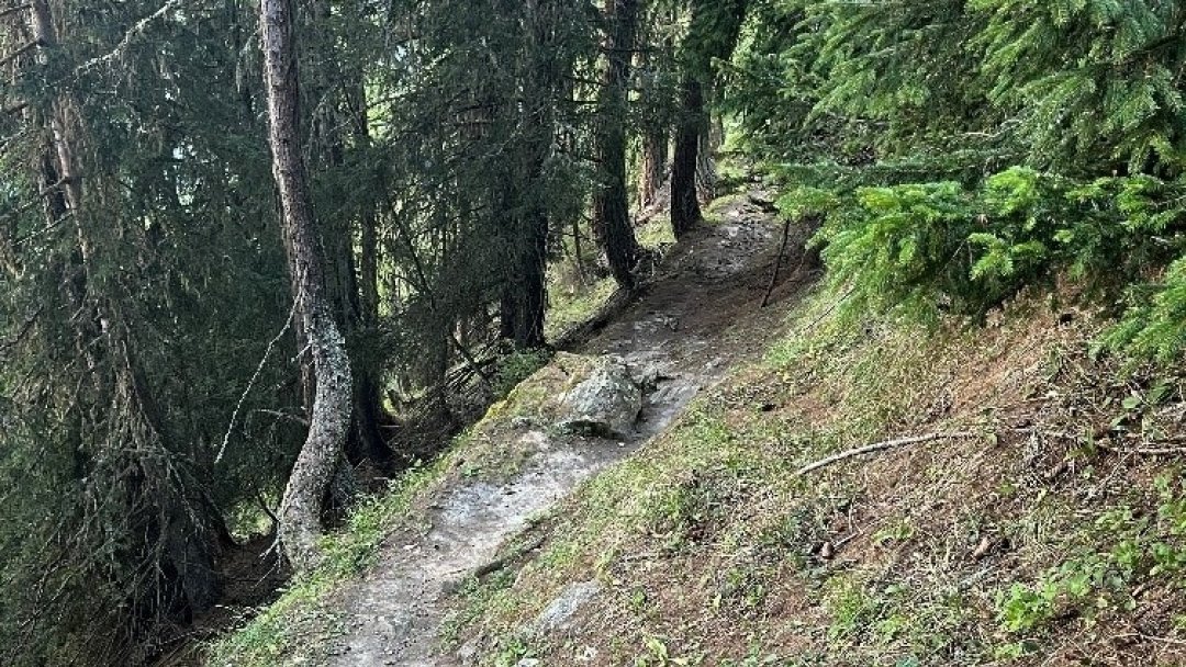 Loèche-les-Bains: une randonneuse perd la vie après une chute de 60 mètres, c’est la 30e victime en Valais en 2023