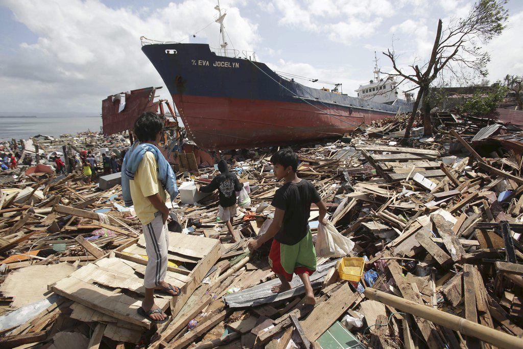 Face à l'ampleur de la catastrophe, plusieurs pays ont proposé leur aide aux Philippines.