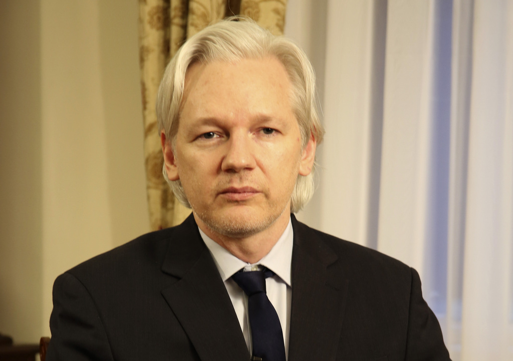 Le fondateur de WikiLeaks Julian Assange, reclus depuis deux ans à l'ambassade d'Equateur à Londres, s'est employé mercredi à faire bonne figure.