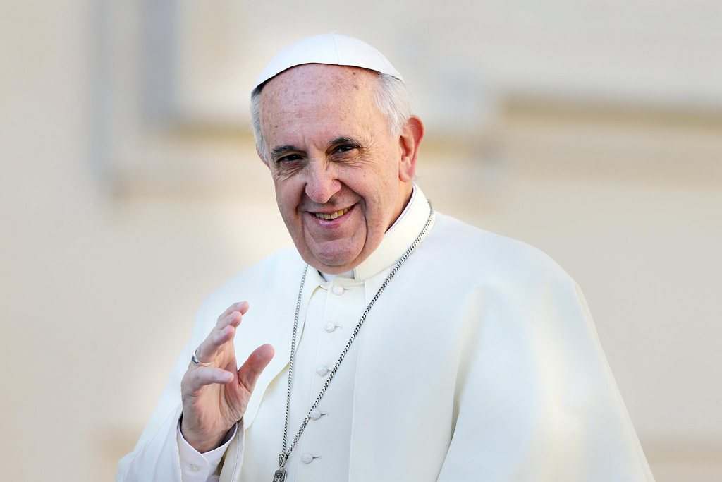 La pape a notamment demandé à ses fidèles de s'occuper de leurs frères et soeurs dans le besoin.
