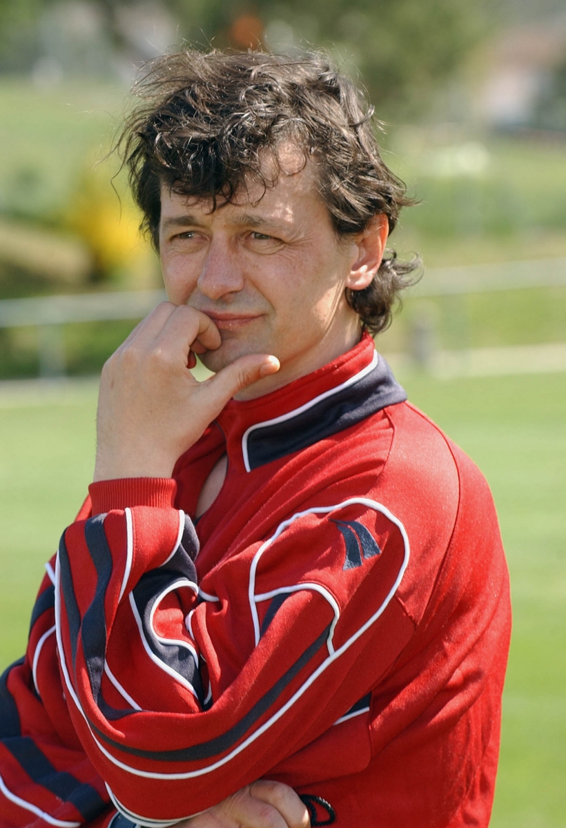 Admir Smajic avait un temps coaché le FC Sion en 2004 (photo), il n'en sera pas de même cette fois-ci. Son rôle sera manager technique du groupe professionnel.