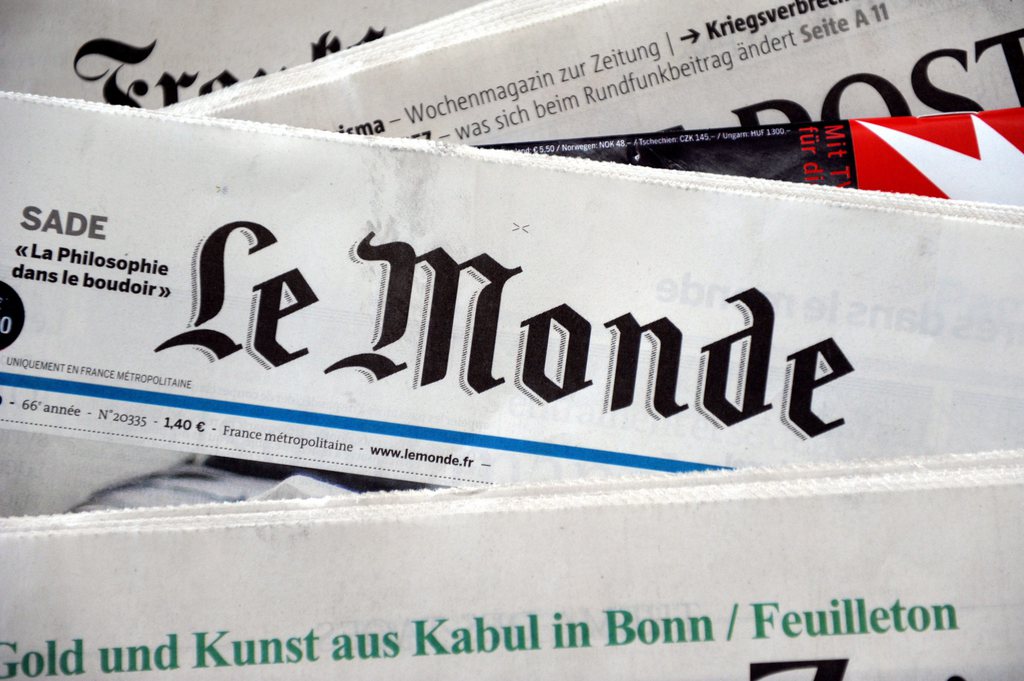 Pour "Le Monde", ses journalistes ont été espionnés afin de discréditer leur travail d'enquête sur Sarkozy.