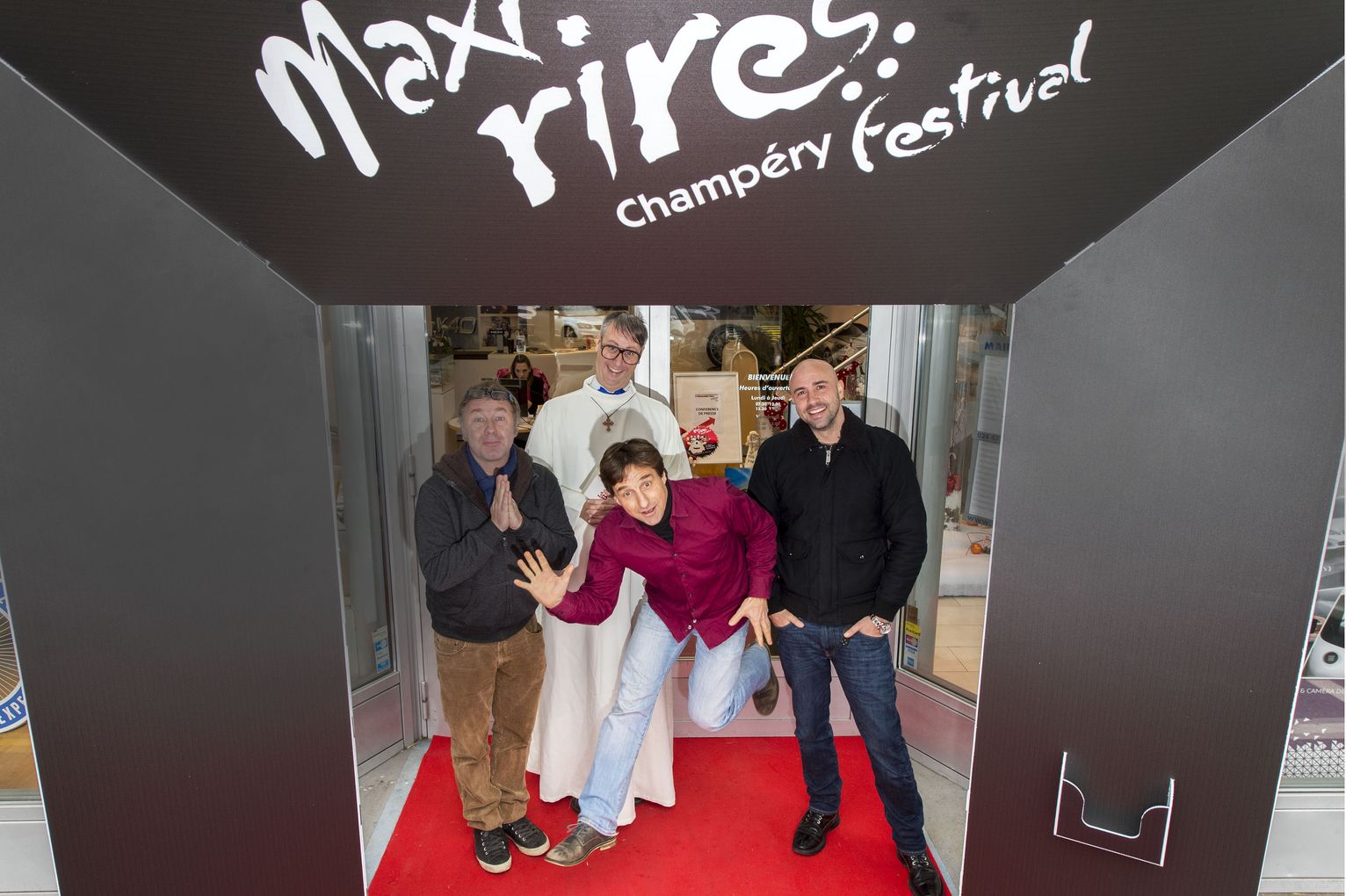 Jean-Luc Barbezat, Didier Charlet (Jean-Gabriel Cuénod), Benjamin Cuche et  Frédéric Recrosio, prêts pour le Maxi-Rires 2015. 