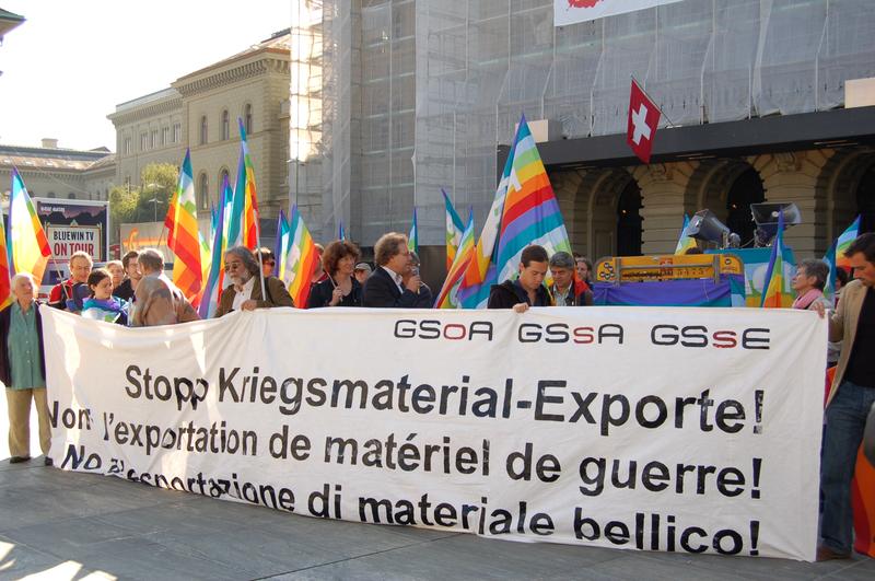stop_kriegsmaterial-exporte_gsoa_einreichung_initiative