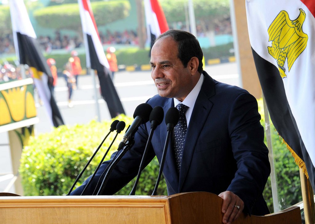 Le président égyptien Abdel Fattah al-Sissi a décrété sept jours de deuil national.