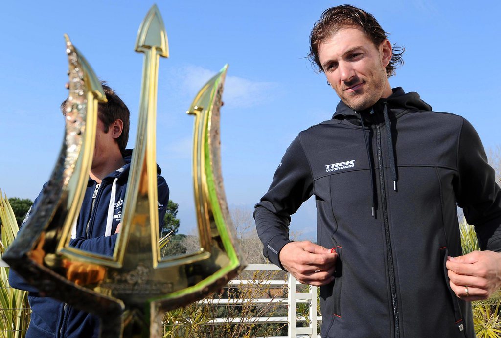 Fabian Cancellara ne touchera le trophée de Tirreno-Adriatico que des yeux. Il se console avec la dernière étape.
