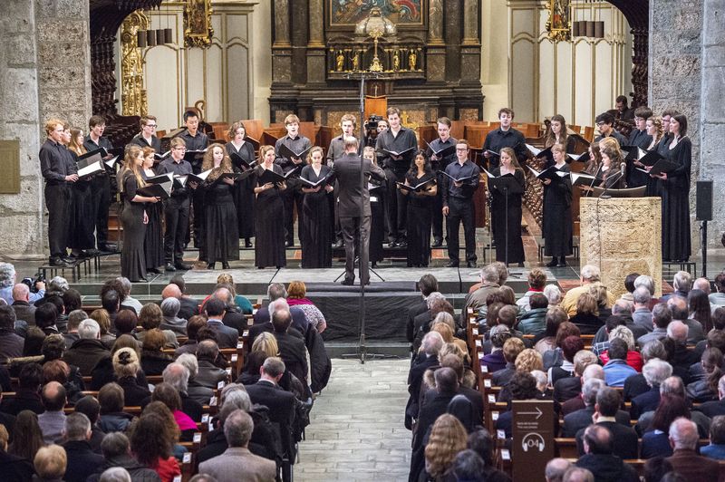 Concert du Trinity College Choir de Cambridge à la basilique de l'Abbaye de Saint-Maurice. 