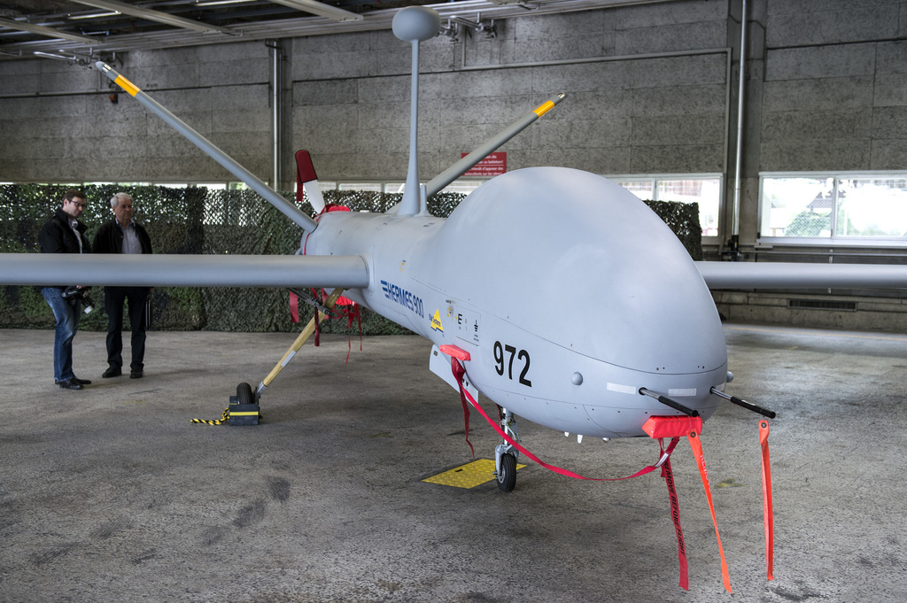 L'achat de drones d'observation israéliens est le volet le plus controversé du programme d'armement.