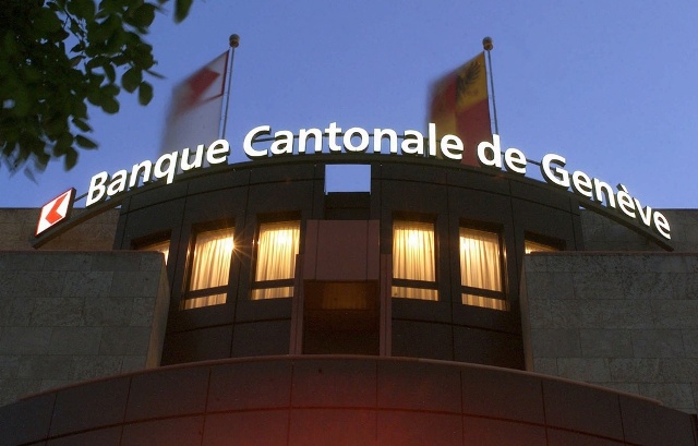 Le canton de Genève a déposé en 2002 auprès du Département fédéral des finances une demande en dommages-intérêts.
