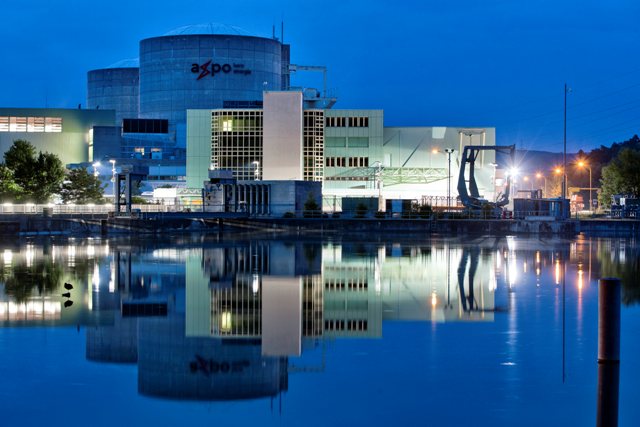 Le réacteur 2 de la centrale nucléaire de Beznau avait été arrêté trois semaines à cause d'un défaut d'étanchéité d'une des deux pompes principales.