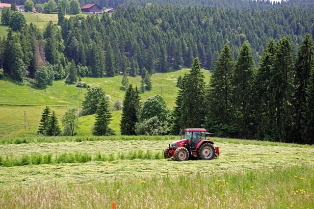 La Suisse doit suspendre les négociations avec l'Union européenne en vue d'un accord de libre-échange agricole, estiment les Etats.