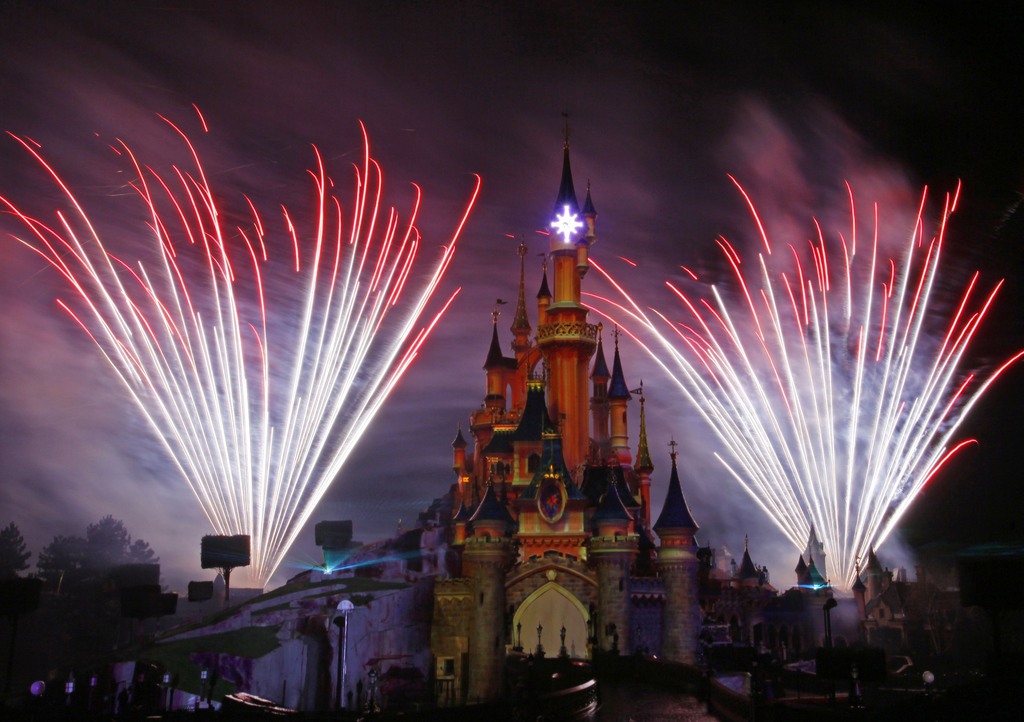 Un visiteur allemand paiera 1'000 euros de plus qu'un Français pour le même séjour à Disneyland Paris.