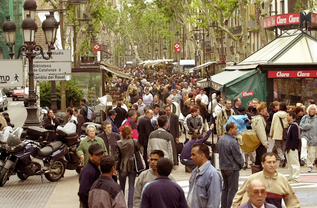 Les 27 millions de touristes qui séjournent chaque année à Barcelone génèrent 14% de la richesse de la ville.