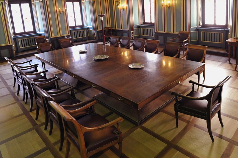 Des chaises risquent de devoir être enlevées à la salle du Conseil.