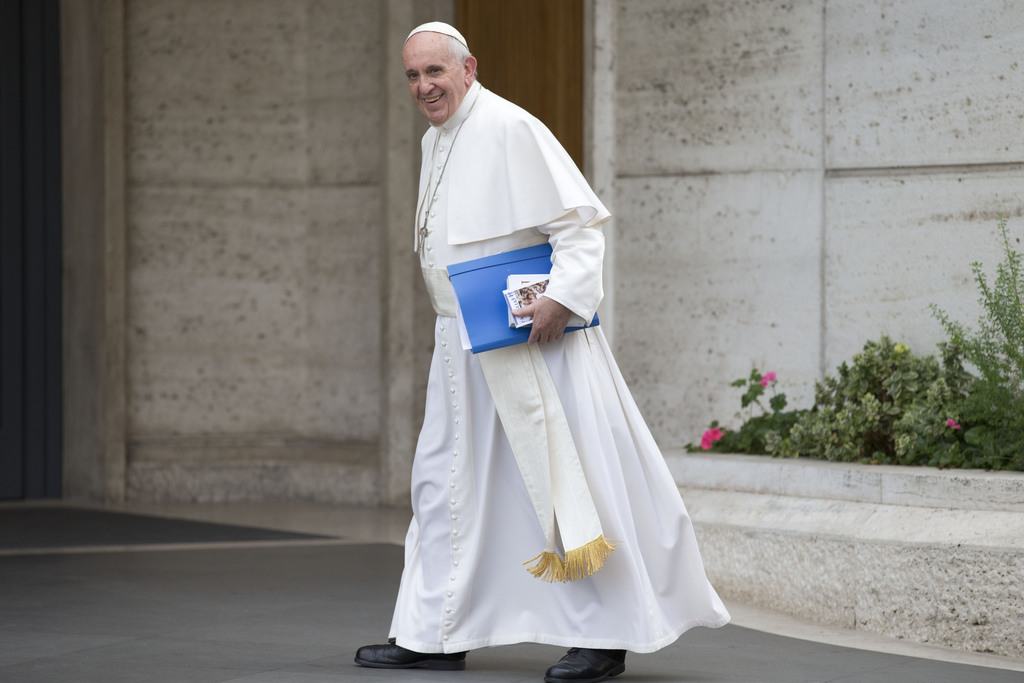 Le pape François, âgé de 78 ans, est débordant d'activités mais montre parfois de brusques signes de fatigue et il lui arrive d'annuler un engagement au dernier moment.