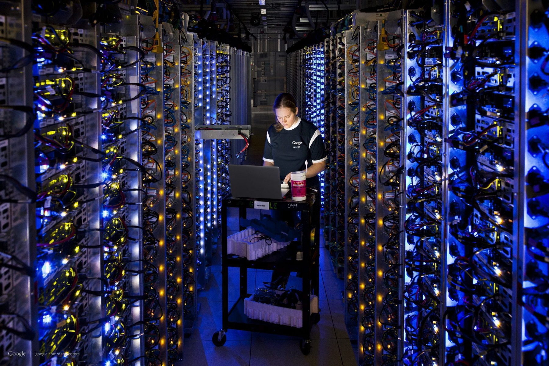 epa03438732 An undated handout photo provided by Google on 19 October 2012 shows Google technician Denise Hardwood diagnosing an overheated CPU, at a Google Data Center in the Dalles, Oregon, USA. Shares in Google slumped badly 18 October, forcing trading to be suspended when a negative earnings report was accidentally released early, shocking investors with its report of lower profits and advertising prices. Shares in the high-flying company dropped more than 9 per cent as it emerged that the internet giant missed market expectations. Trading resumed around 90 minutes before the end of the day, and the shares closed 8 per cent down. The quarterly earnings report had been scheduled for release after the close of trading, but Google said in a press release that it had mistakenly been filed by the companyÄôs financial printers RR Donnelley.  EPA/GOOGLE HANDOUT  HANDOUT EDITORIAL USE ONLY/NO SALES