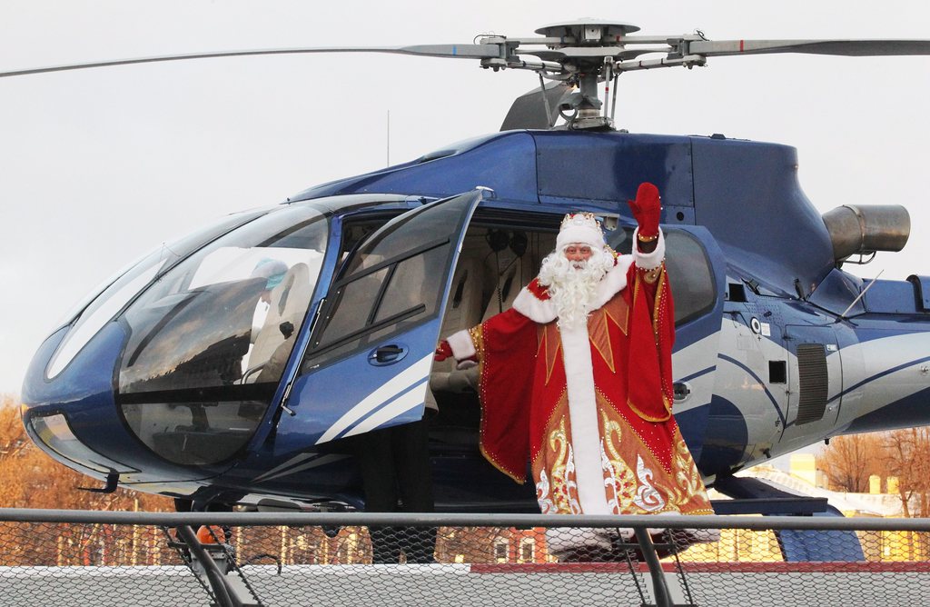 Le père Noël voleur a loué l'appareil vendredi soir à l'aéroport de Campo Marte à Sao Paulo.