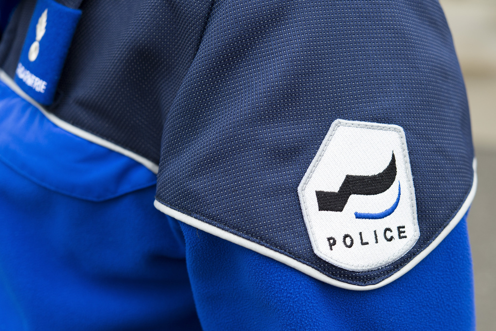 La police fribourgeoise a interpellé six personnes.
