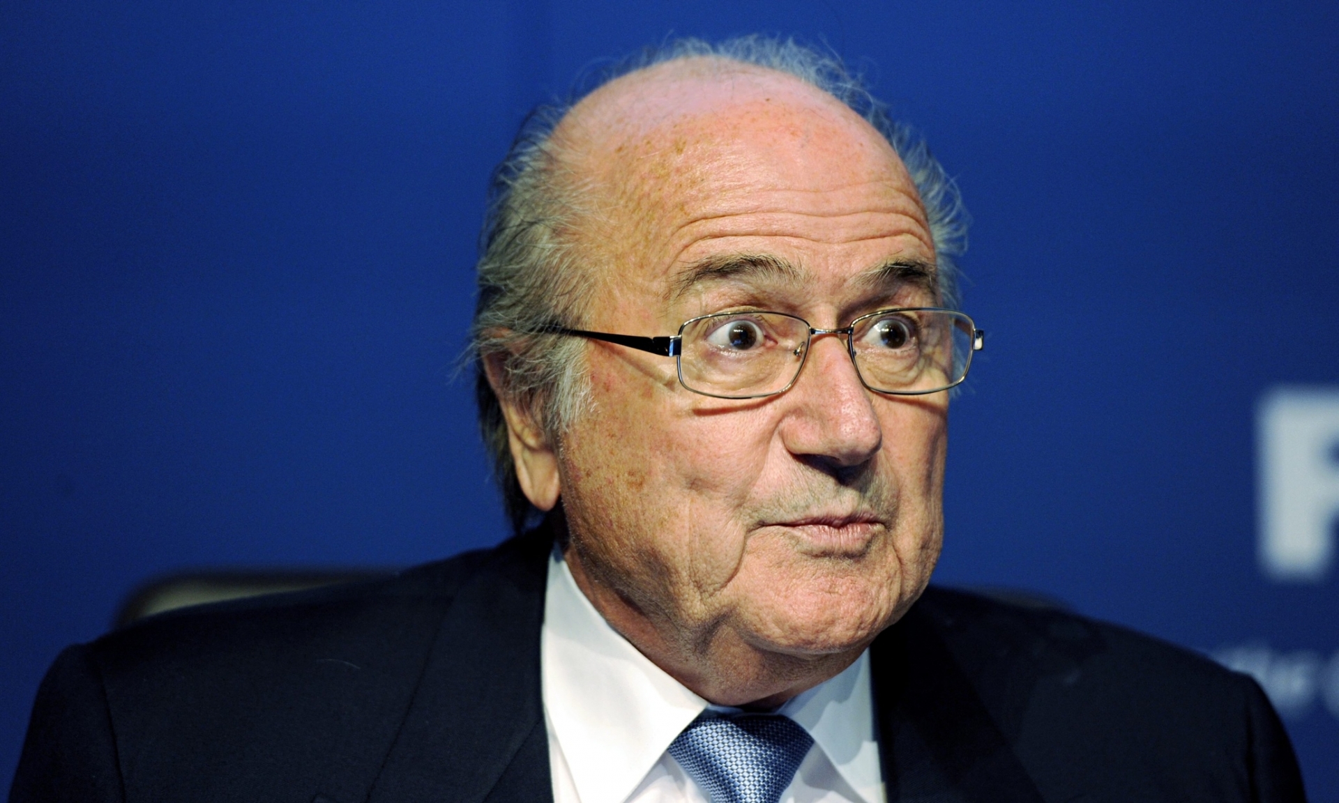 La manière de fonctionner de l'équipe dirigée par Sepp Blatter est passée au crible dans un rapport.