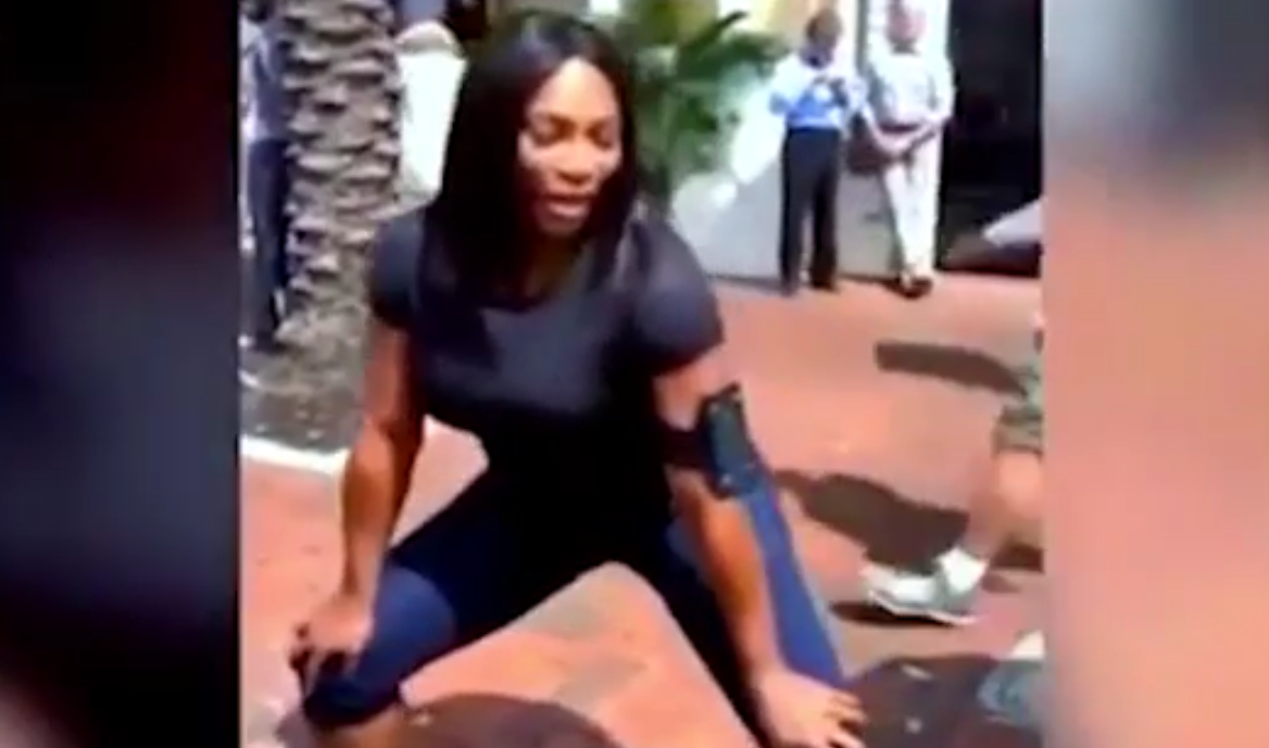 Serena Williams s'est improvisée professeur de danse le temps d'une petite vidéo.