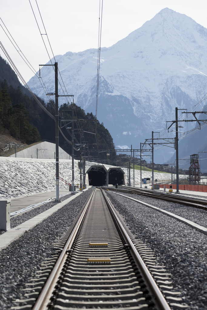 La zone de danger se trouvait au-dessus de la galerie ferroviaire de la compagnie Matterhorn-Gotthard Bahn.