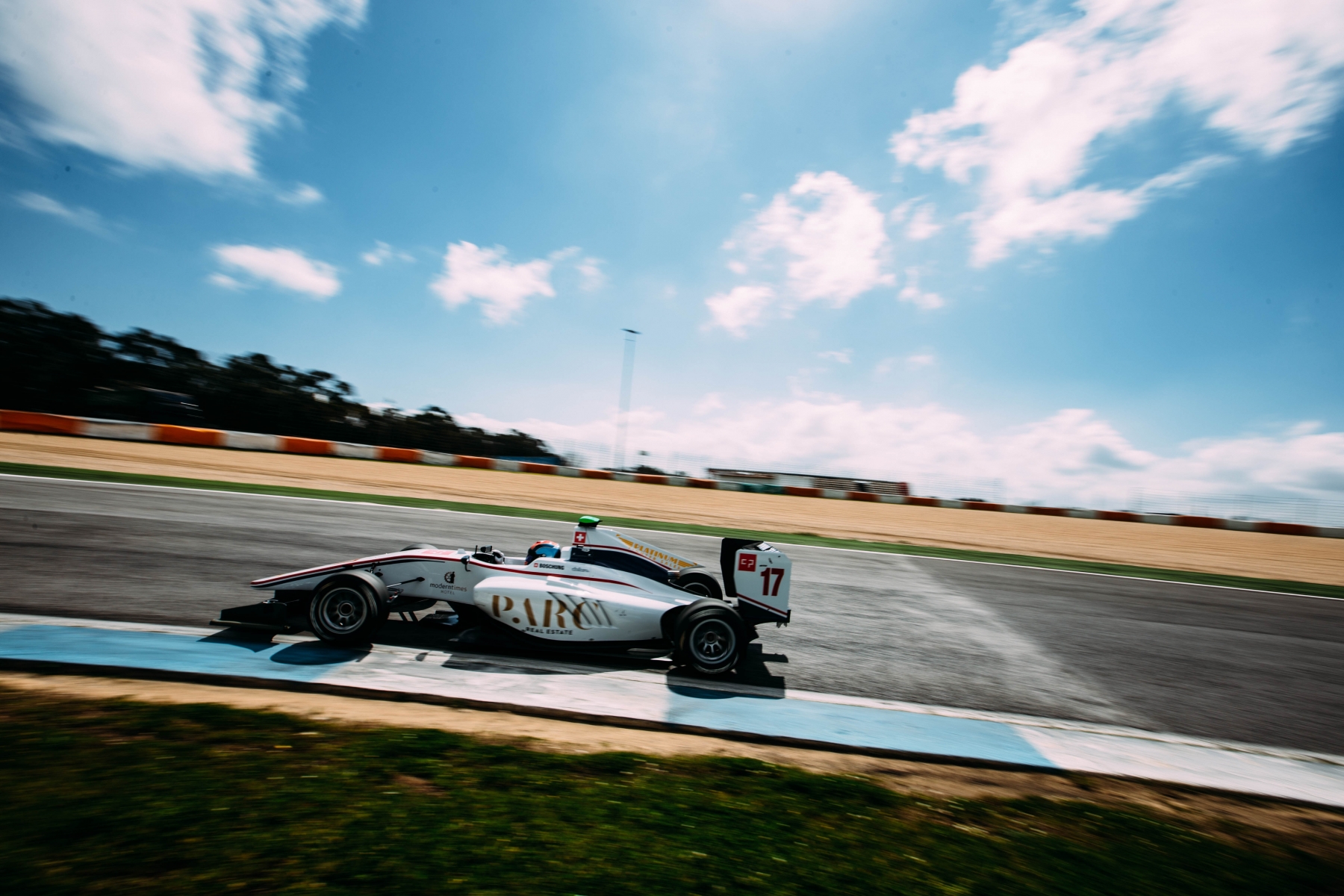 2016 GP3 Series Testing.

Estoril, Portugal.

Tuesday 21 March 2016.

Ralph Boschung (SUI) Jenzer Motorsport 

Photo: Malclom Griffiths/GP3 Series Media Service.

ref: Digital Image F80P0855ralph boschung