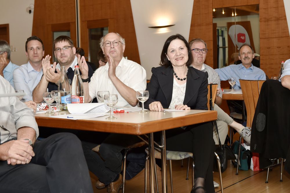 Le congrès du parti socialiste haut-valaisan a doubé Esther Waeber-Kalbermatten pour renouveler un mandat au Conseil d'Etat.
