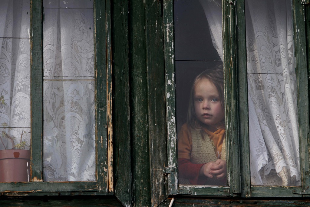 En Roumanie, en Bulgarie et en Hongrie en revanche, près d'un enfant sur deux sont considérés comme pauvres. (illustration)